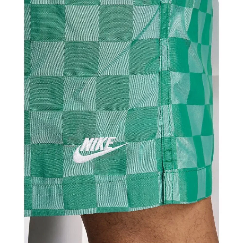 Nike Men Lightweight Checkered Woven Green Club Flow Shorts Standard Fit NEW XL